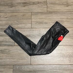 New Spanx Medium Black Faux Leather Leggings